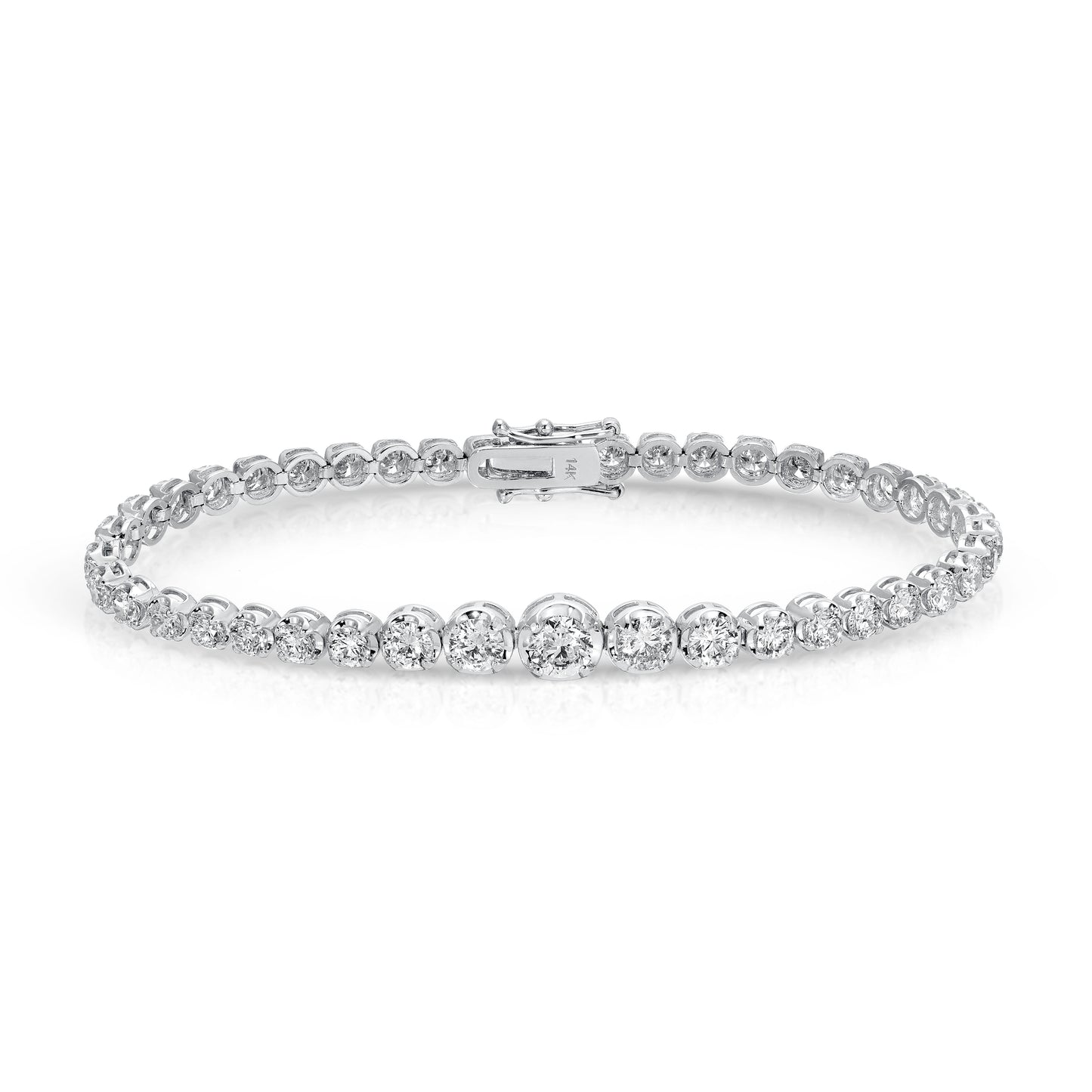 Graduated Round Cut Diamond Tennis Bracelet