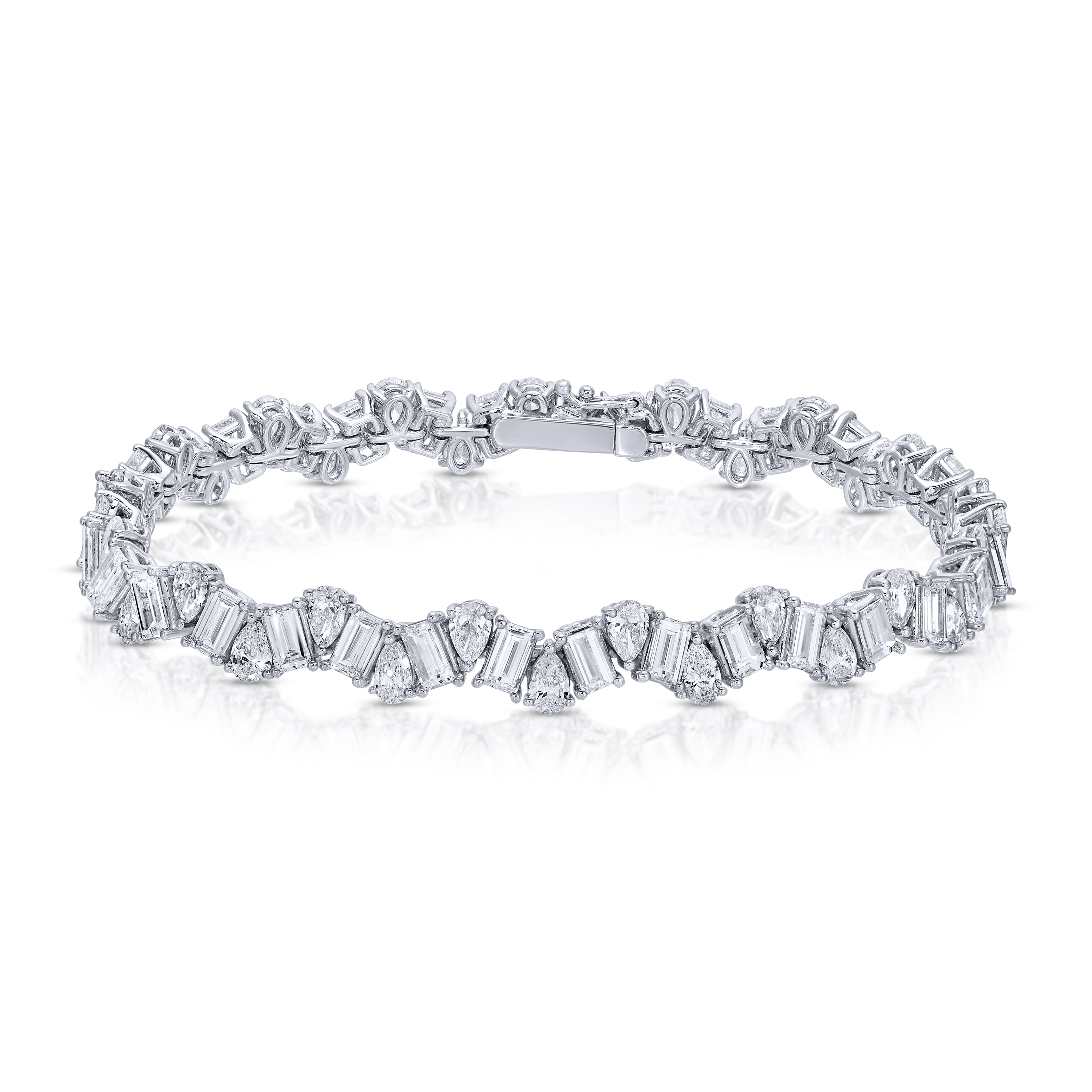 Baguette and Pear Cut Diamond Tennis Bracelet