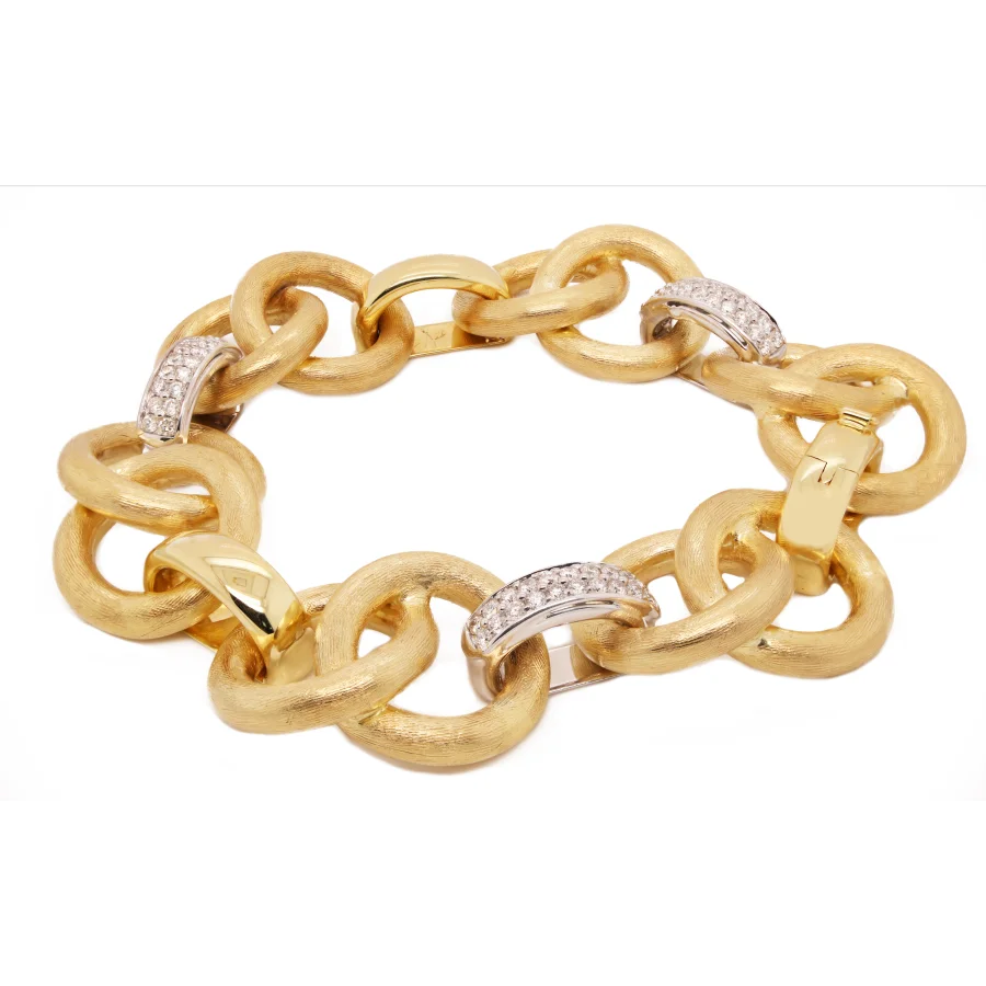 Brushed Round Link Yellow Gold and Diamond Bracelet