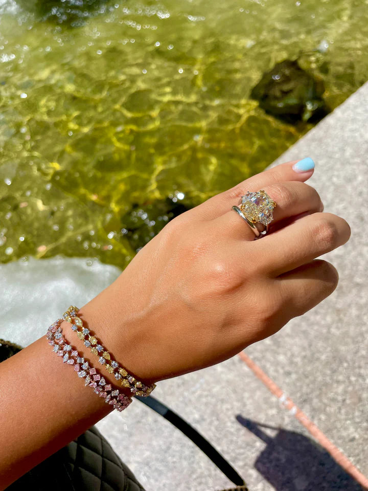 7.70 CARAT DOUBLE ROW YELLOW DIAMOND BRACELET