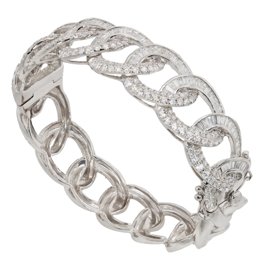 Round and Baguette Diamond Oval Link Bracelet